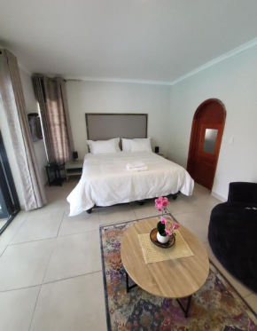 honeymoon suite